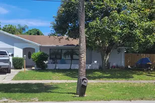 4010 N Shore Dr, West Palm Beach, FL 33407 - Photo 11