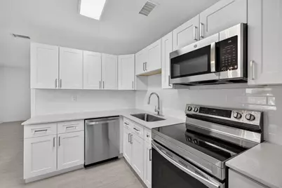 1718 NW 7th Street, Fort Lauderdale, FL 33311 - Photo 7