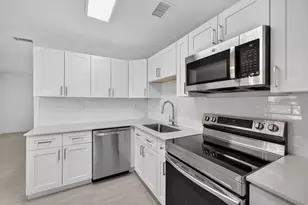 1718 NW 7th St, Fort Lauderdale, FL 33311 - Photo 7