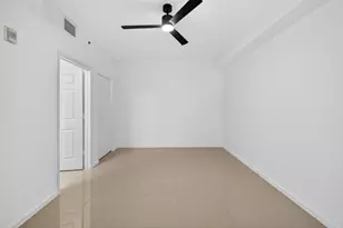 533 NE 3rd Ave, Fort Lauderdale, FL 33301 - Photo 15
