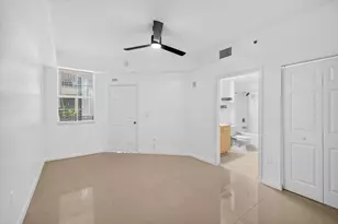 533 NE 3rd Ave, Fort Lauderdale, FL 33301 - Photo 17