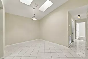 10627 NW 7th St, Pembroke Pines, FL 33026 - Photo 19