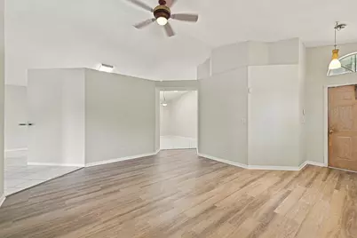 10627 NW 7th Street, Pembroke Pines, FL 33026 - Photo 11