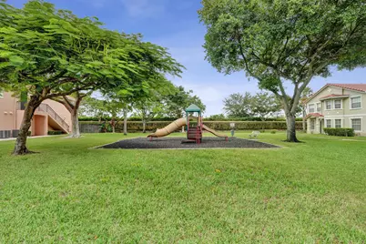110 Belmont Lane #110, North Lauderdale, FL 33068 - Photo 9