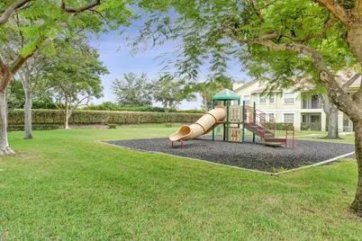 110 Belmont Lane #110, North Lauderdale, FL 33068 - Photo 7
