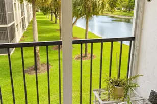 5574 Witney Dr, Delray Beach, FL 33484 - Photo 11