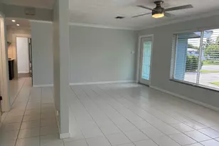 455 NE 29th St, Boca Raton, FL 33431 - Photo 11