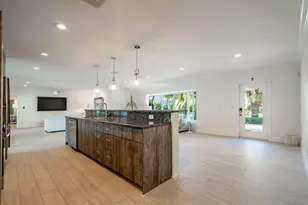 2401 NE 33rd St, Lighthouse Point, FL 33064 - Photo 11
