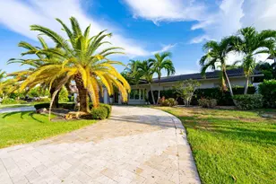 2401 NE 33rd St, Lighthouse Point, FL 33064 - Photo 5