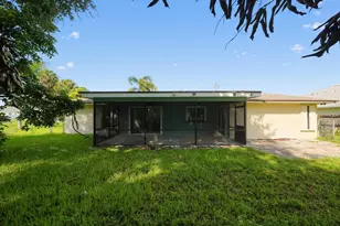 3951 SW Cheribon St, Port Saint Lucie, FL 34953 - Photo 27