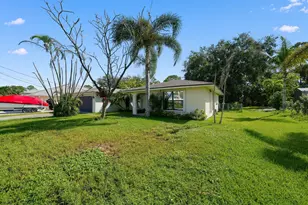 3951 SW Cheribon St, Port Saint Lucie, FL 34953 - Photo 29