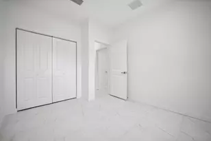 1009 14th St, West Palm Beach, FL 33401 - Photo 9