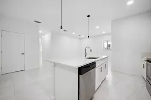 1009 14th St, West Palm Beach, FL 33401 - Photo 7