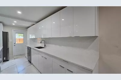 2421 N 40th Avenue #107, Hollywood, FL 33021 - Photo 5
