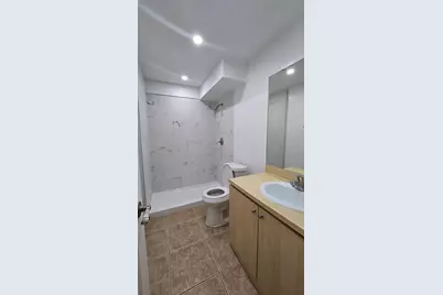 2421 N 40th Avenue #107, Hollywood, FL 33021 - Photo 7