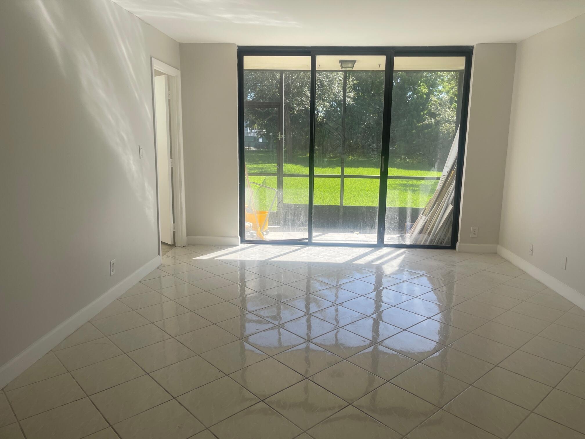 6301 N University Dr #118 - 6301 N University Dr #118, Tamarac, FL 33321 Luxury Property | Jose Angel Pina