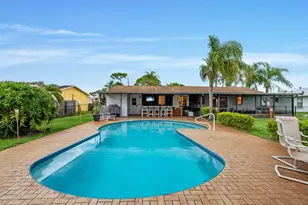 1292 SE Mendavia Ave, Port Saint Lucie, FL 34952 - Photo 39