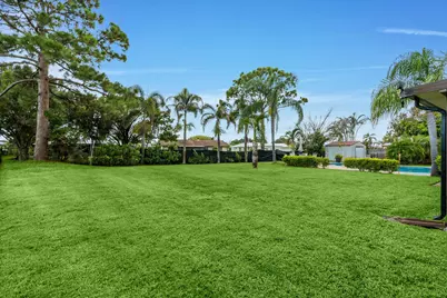 1292 SE Mendavia Avenue, Port Saint Lucie, FL 34952 - Photo 45