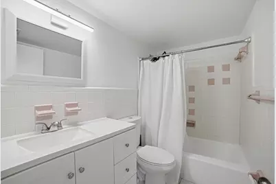 1649 SE 4th Street #B3, Deerfield Beach, FL 33441 - Photo 11