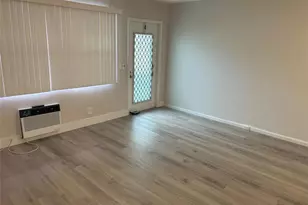 423 Markham T, Deerfield Beach, FL 33442 - Photo 5