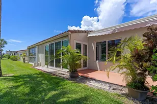 2534 Boundbrook Dr S, West Palm Beach, FL 33406 - Photo 3