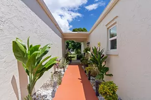 2534 Boundbrook Dr S, West Palm Beach, FL 33406 - Photo 23