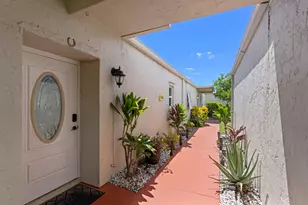 2534 Boundbrook Dr S, West Palm Beach, FL 33406 - Photo 25