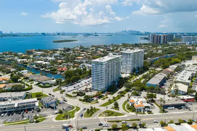 2150 Sans Souci Boulevard #C204, North Miami, FL 33181 - Photo 23