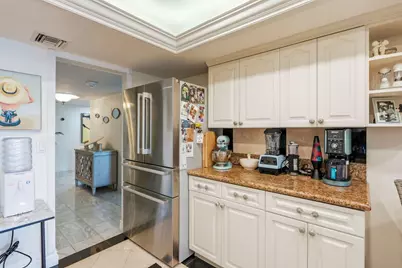 1800 S Ocean Boulevard #708, Lauderdale by the Sea, FL 33062 - Photo 17