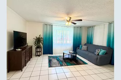 500 NE 1st Street #2, Pompano Beach, FL 33060 - Photo 1