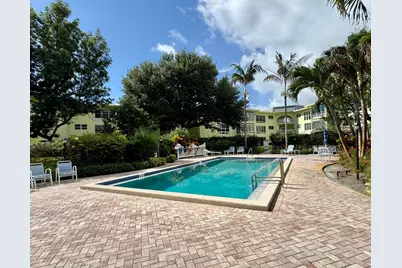 1100 Ponce De Leon Circle #E306, Vero Beach, FL 32960 - Photo 31