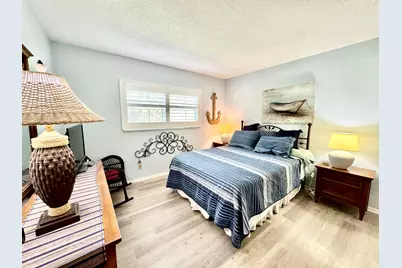 1100 Ponce De Leon Circle #E306, Vero Beach, FL 32960 - Photo 11