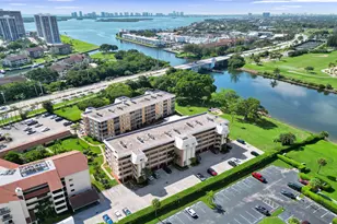 308 Golfview Rd, North Palm Beach, FL 33408 - Photo 35