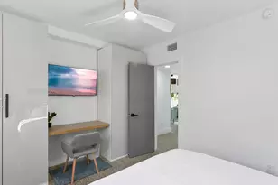 601 NE 33rd St, Oakland Park, FL 33334 - Photo 17