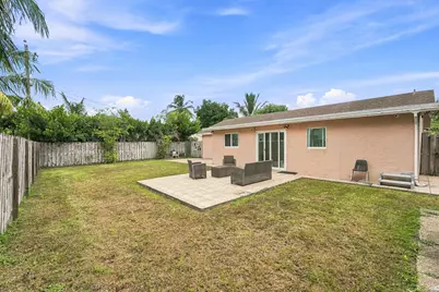 4665 NW 113th Avenue, Sunrise, FL 33323 - Photo 7