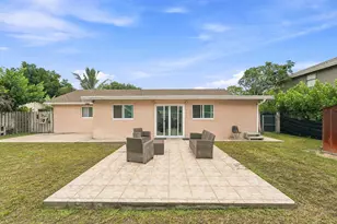 4665 NW 113th Ave, Sunrise, FL 33323 - Photo 5