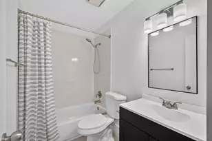 3404 Gardens E Dr, Palm Beach Gardens, FL 33410 - Photo 11