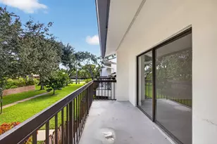 3404 Gardens E Dr, Palm Beach Gardens, FL 33410 - Photo 19