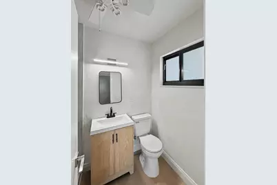 150 SE 5th Court, Pompano Beach, FL 33060 - Photo 17