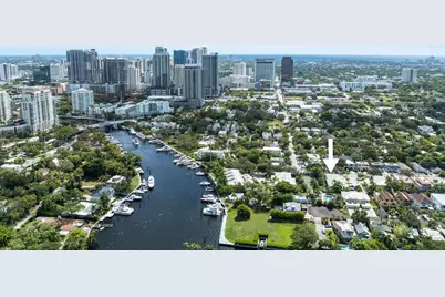 517 SW 7th Avenue, Fort Lauderdale, FL 33315 - Photo 1