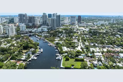 517 SW 7th Avenue #7, Fort Lauderdale, FL 33315 - Photo 1