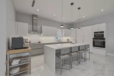 5 SE 11th Avenue, Fort Lauderdale, FL 33301 - Photo 13