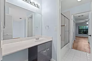 13538 Fountain View Blvd, Wellington, FL 33414 - Photo 27