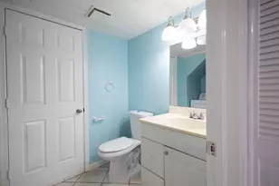110 Weybridge Cir, Royal Palm Beach, FL 33411 - Photo 11