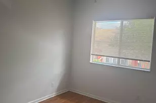 703 N Santa Catalina Cir, North Lauderdale, FL 33068 - Photo 5