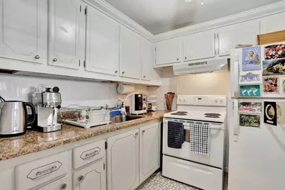 86 Lyndhurst D #86, Deerfield Beach, FL 33442 - Photo 11