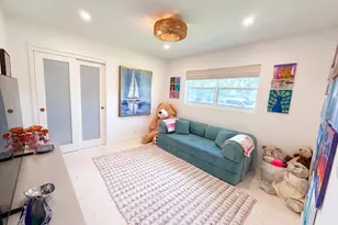 1584 Blue Water Terrace N, Lauderdale by the Sea, FL 33062 - Photo 13