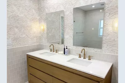 1584 Blue Water Terrace N, Lauderdale by the Sea, FL 33062 - Photo 7