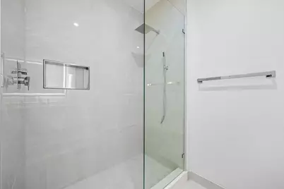 220 Lake Shore Drive #710, West Palm Beach, FL 33403 - Photo 19