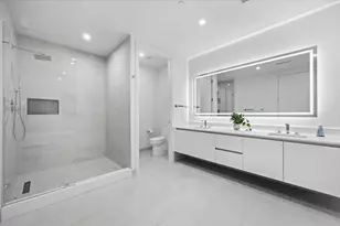 220 Lake Shore Dr, West Palm Beach, FL 33403 - Photo 25